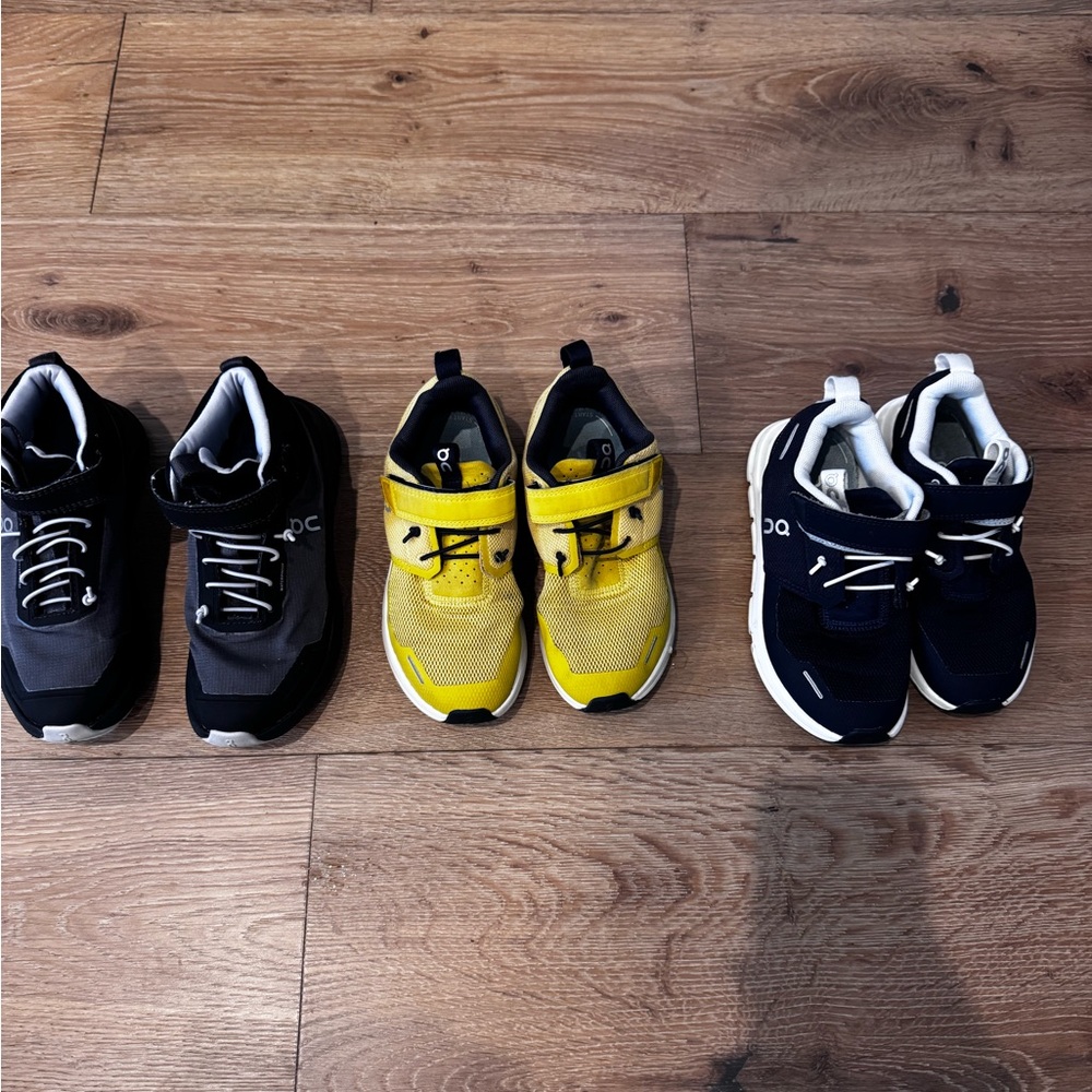 On Running Kids' Sneakers - Black, Yellow, Navy